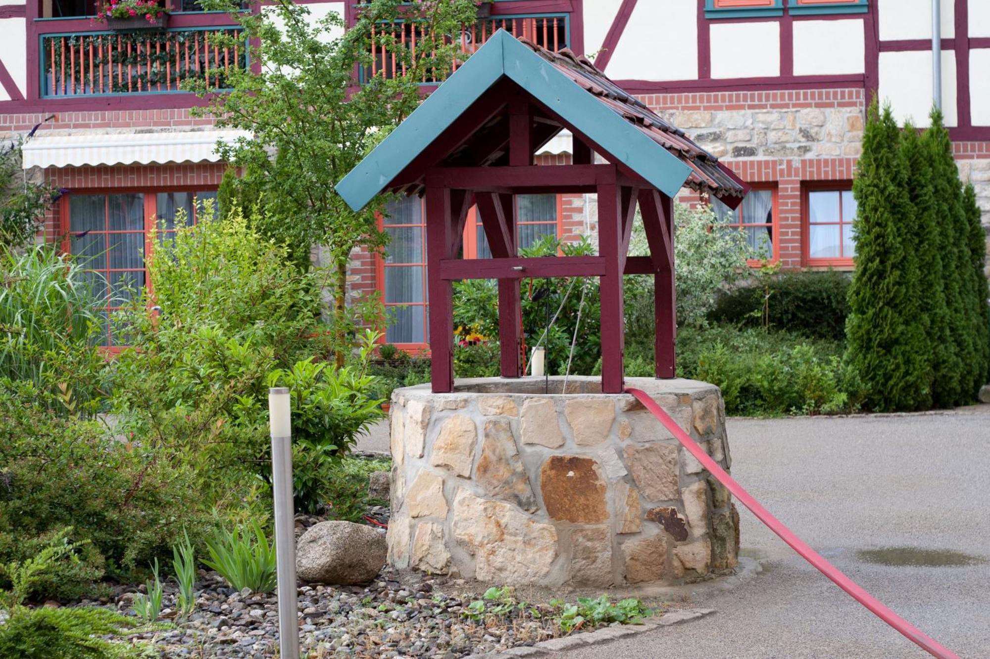 Hotel Gut Voigtlaender Blankenburg  Bagian luar foto
